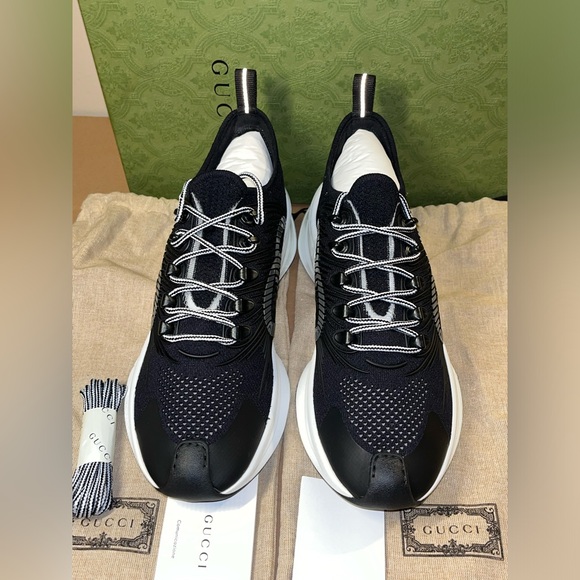 Authentic Gucci Run Mesh Women’s Sneakers size 40 - Picture 2 of 11
